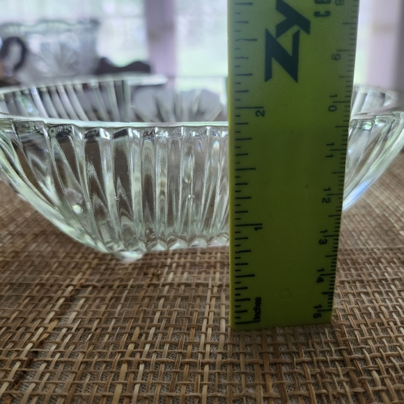 VTG Lead Crystal Glass Candy Bowl Dish Footed Floral Leaf Pattern - Picture 8 of 11
